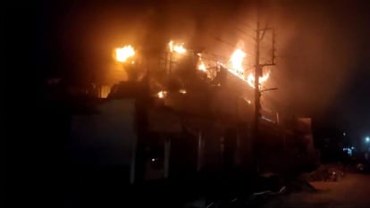 देहरादून: हार्डवेयर गोदाम में लगी आग, जलकर राख हुआ लाखों का माल, भारी मशक्कत के बाद पाए आग पर काबू