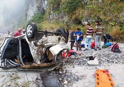 धरासू- यमुनोत्री राष्ट्रीय राजमार्ग पर कार खाई में गिरी, 5 की मौत