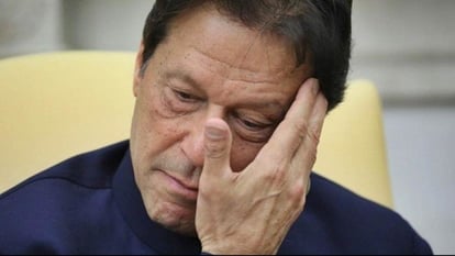 पाकिस्तान के पूर्व प्रधानमंत्री इमरान खान अस्पताल में भर्ती, हालत नाजुक