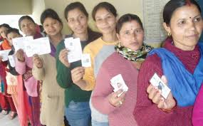गुजरात: पहले चरण में 60 फीसदी से ज्यादा वोटिंग