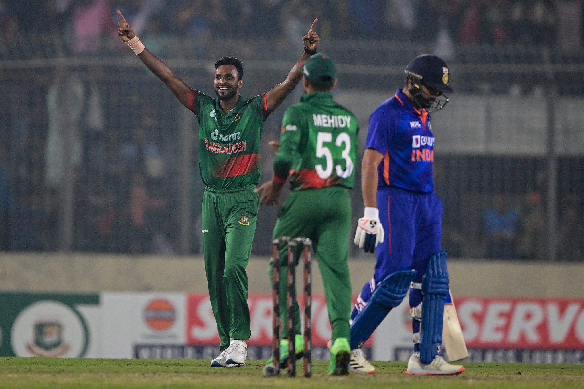 बांग्लादेश ने भारत को पांच रन से हराया, वनडे सीरीज सात साल बाद जीती